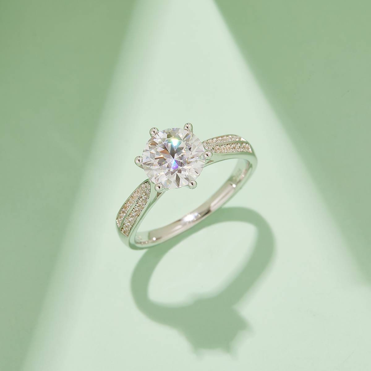 Starlight Queen S925 Silver Plated Platinum Moissanite Diamond Women's Ring 2.0 Carat D-Class